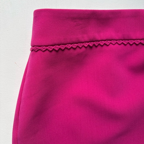 NWT Ann Taylor Pink Zigzag Trim Midi Pencil Skirt Size 6 - Picture 13 of 16